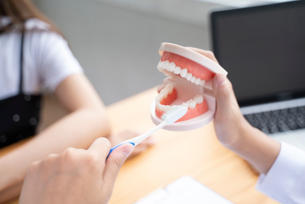 Dentist, Orthodontist, Hygienist in Orchard Road Singapore 